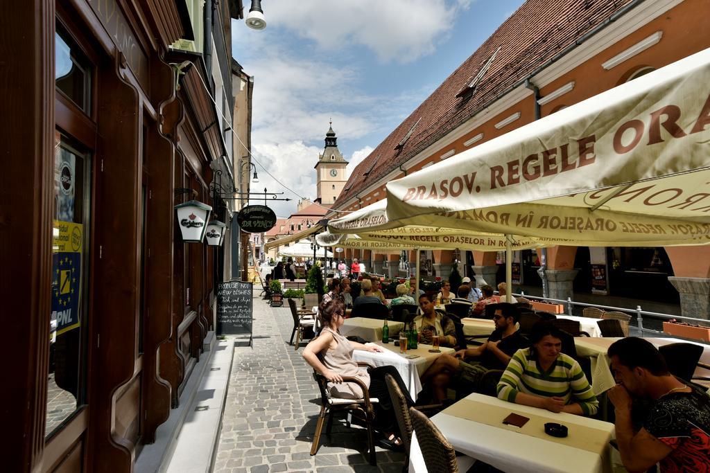 Hotel Da Vinci à Braşov Extérieur photo