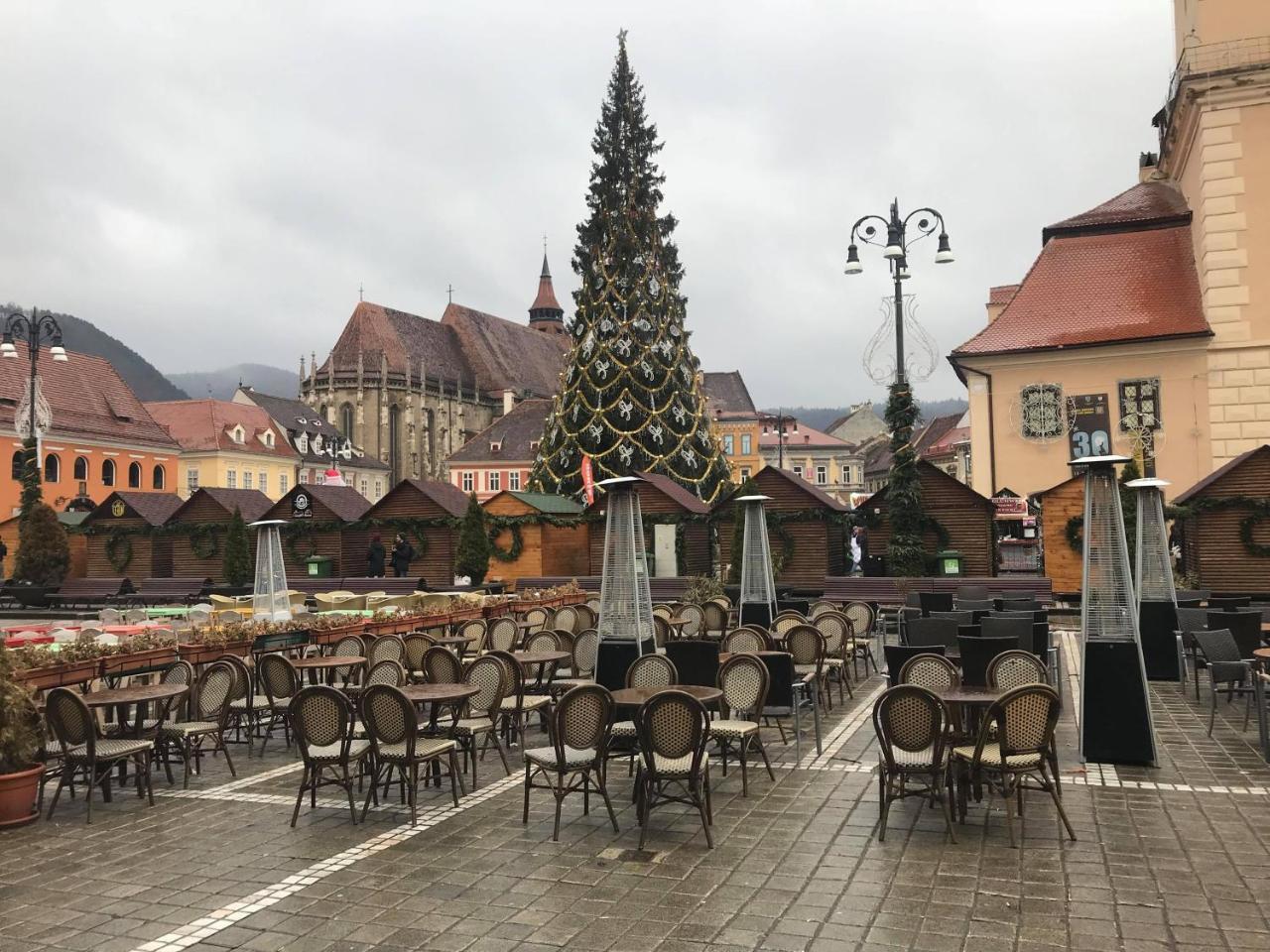 Hotel Da Vinci à Braşov Extérieur photo